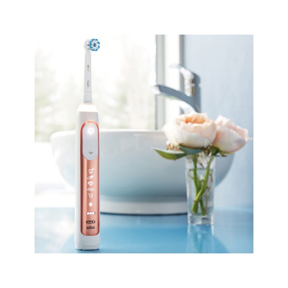 Oral-B-Genius-10000-Special-Edition-chytry-zubni-kartacek-ruzove-zlaty