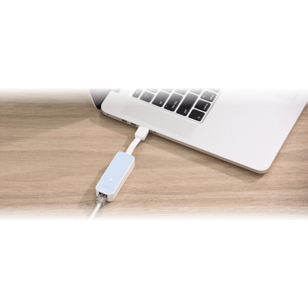 TP-LINK-UE200-adapter-USB-2-0-na-Ethernet-modro-bily