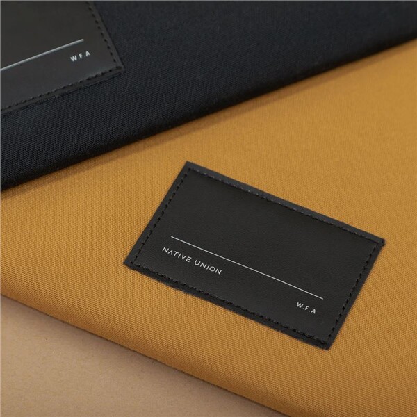 Native-Union-WFA-Stow-Lite-Sleeve-pouzdro-Macbook-13-kraft