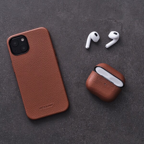 Woolnut-kozene-pouzdro-pro-AirPods-3-generace-hnede