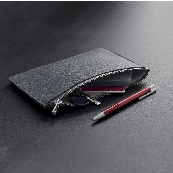 Woolnut-Leather-Pouch-Flat-kozene-pouzdro-sede