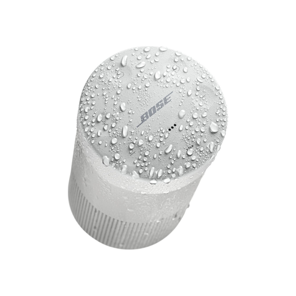 Bose-SoundLink-Revolve-sedy