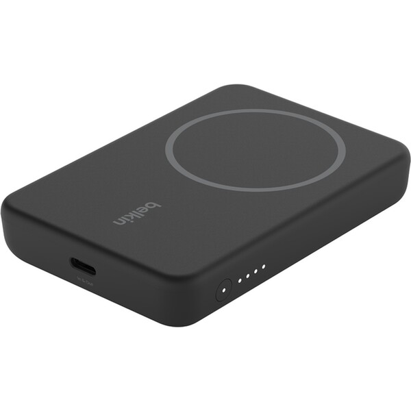 Belkin-BoostCharge-MagSafe-powerbanka-se-stojankem-5000mAh-cerna