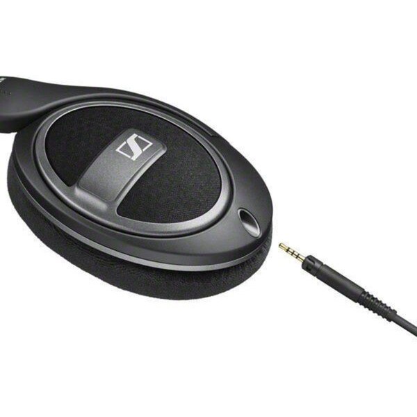 Sennheiser-HD-559-sluchatka-seda