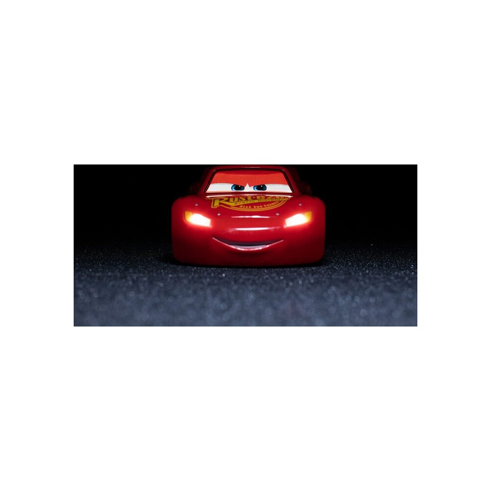 Sphero-Ultimate-Lightning-McQueen-zavodni-auto