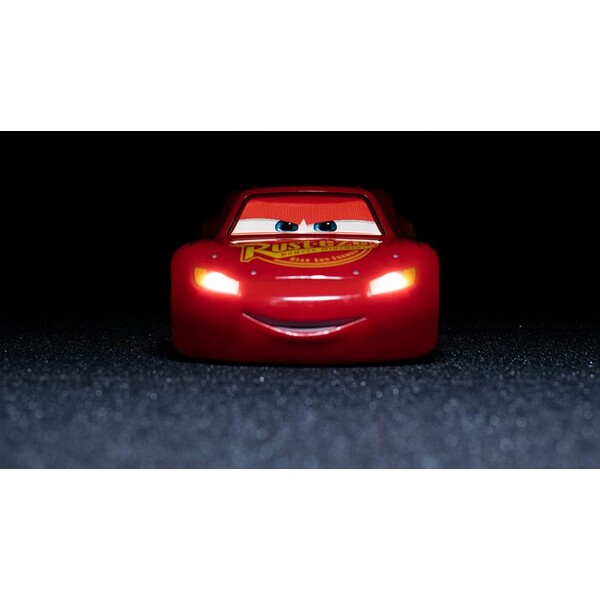 Sphero-Ultimate-Lightning-McQueen-zavodni-auto