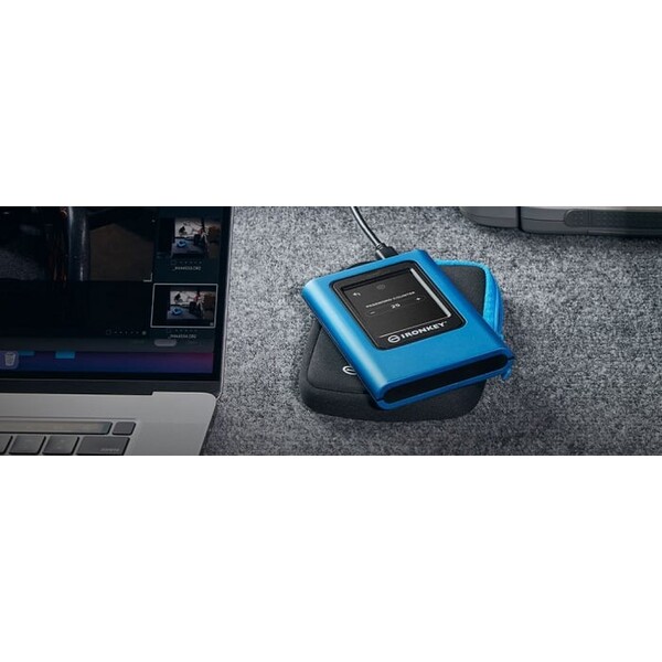 Kingston-IronKey-Vault-Privacy-80-960GB-Externi-SSD