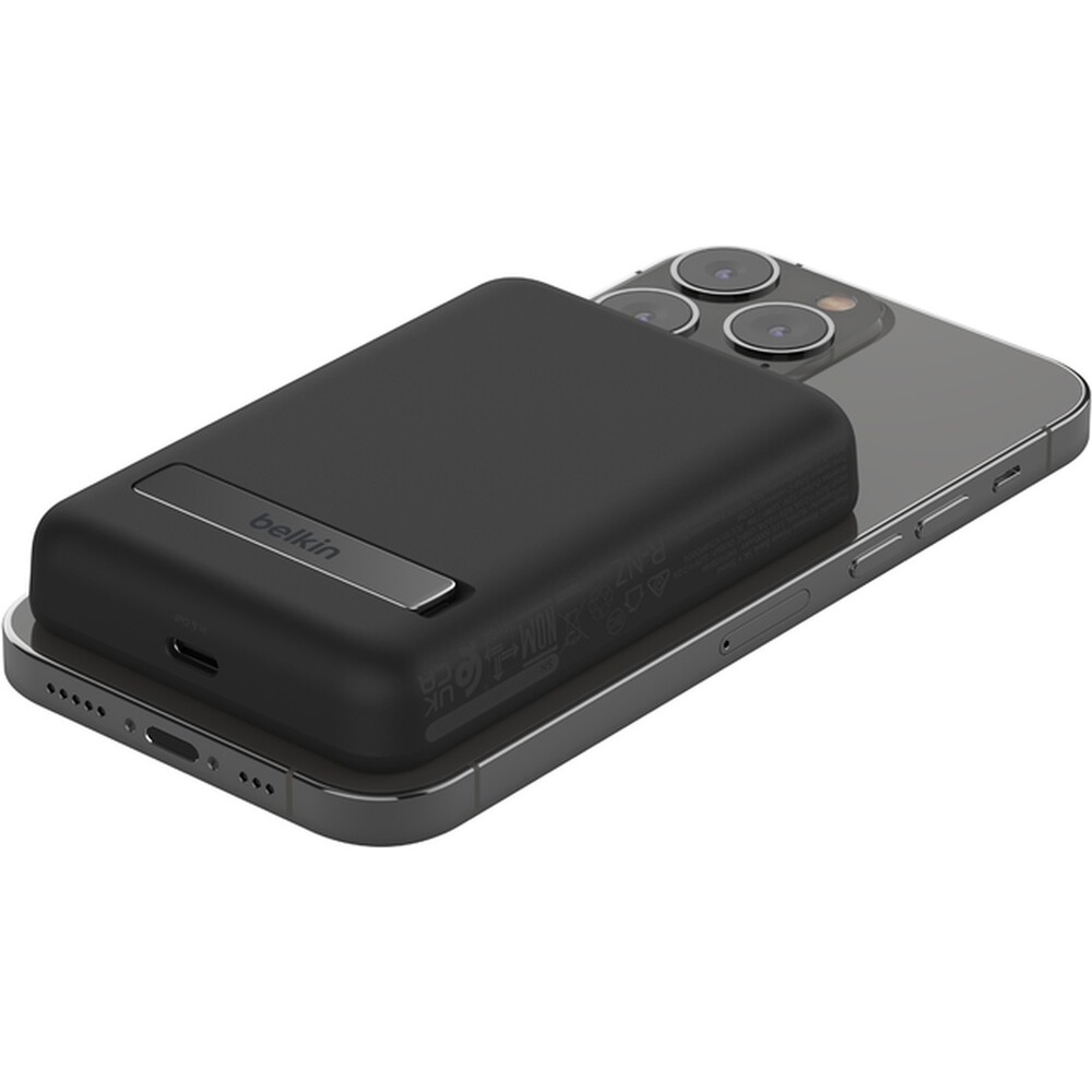 Belkin-BoostCharge-MagSafe-powerbanka-se-stojankem-5000mAh-cerna