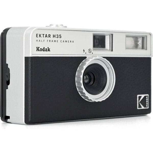 Kodak-EKTAR-H35-Half-Frame-fotoaparat-cerny