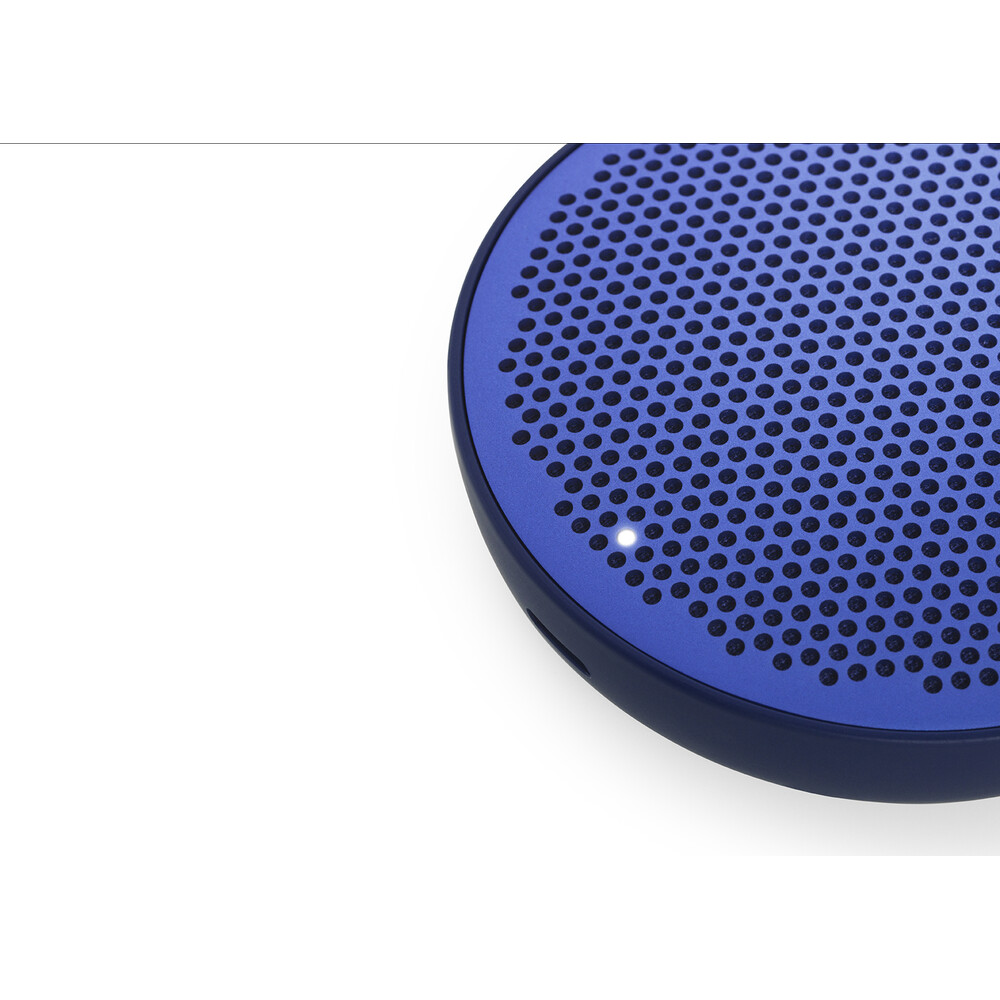 Bang-Olufsen-Beoplay-P2-Royal-Blue