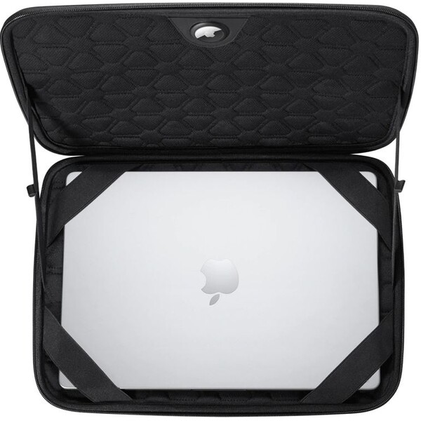 Spigen-Rugged-Armor-Pro-pouzdro-MacBook-Pro-14-M4-2024-M3-2023-M2-2023-M1-2021-cerne