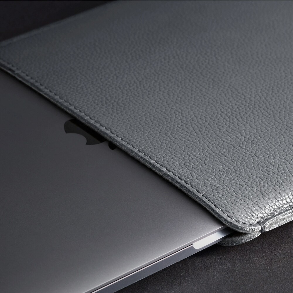 Woolnut-Leather-Sleeve-kozene-pouzdro-MacBook-Pro-13-MacBook-Air-13-sede