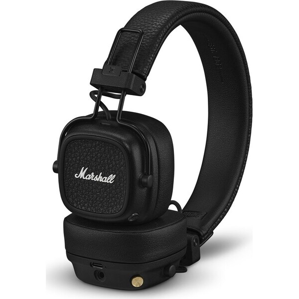 Marshall-Major-V-cerna