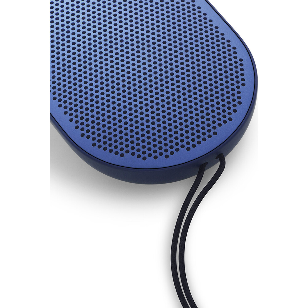 Bang-Olufsen-Beoplay-P2-Royal-Blue