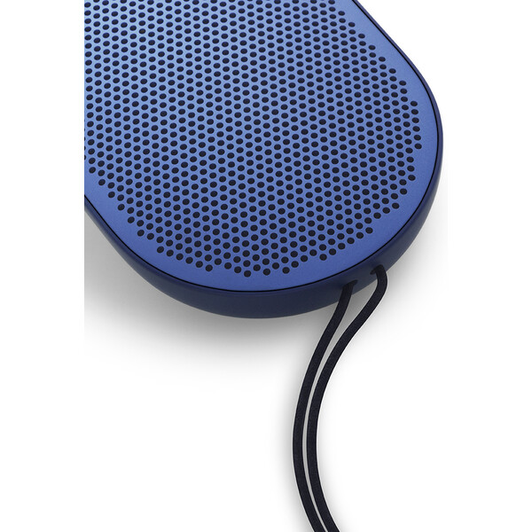 Bang-Olufsen-Beoplay-P2-Royal-Blue