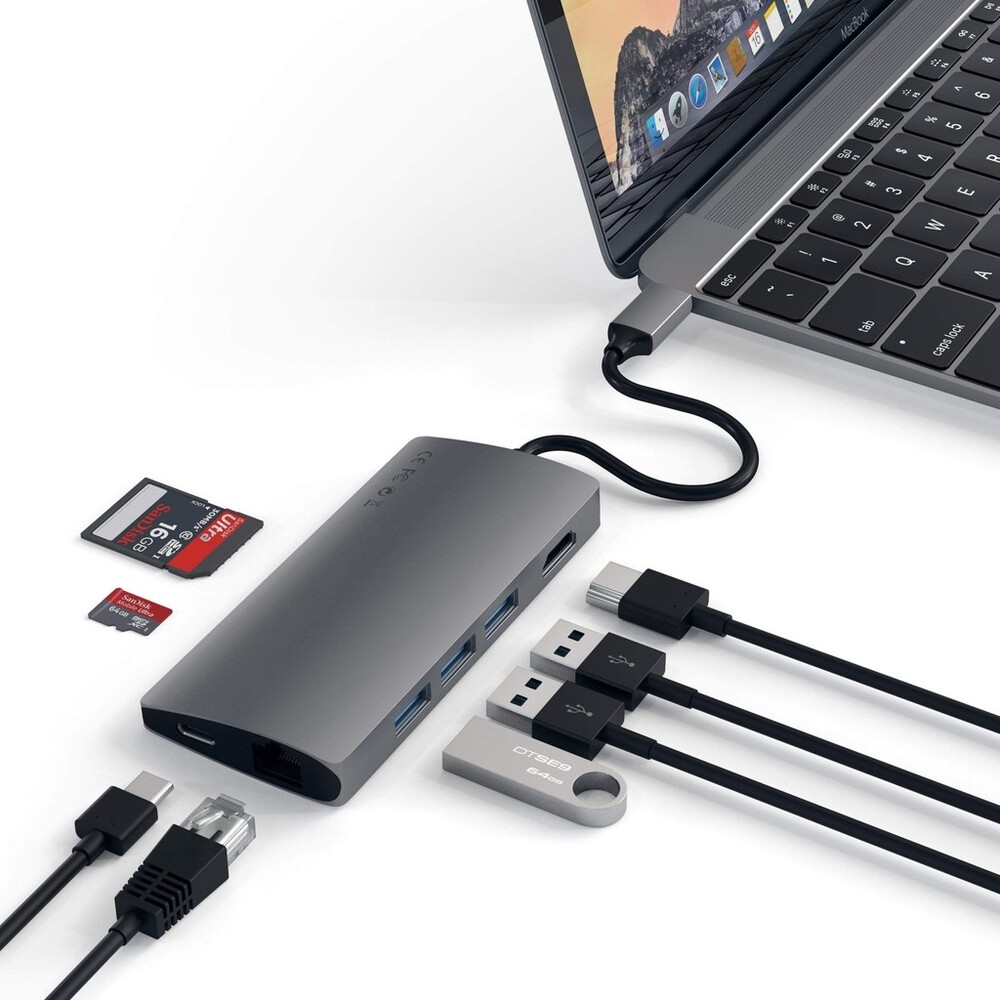 Satechi-Multi-Port-V2-hub-vesmirne-sedy