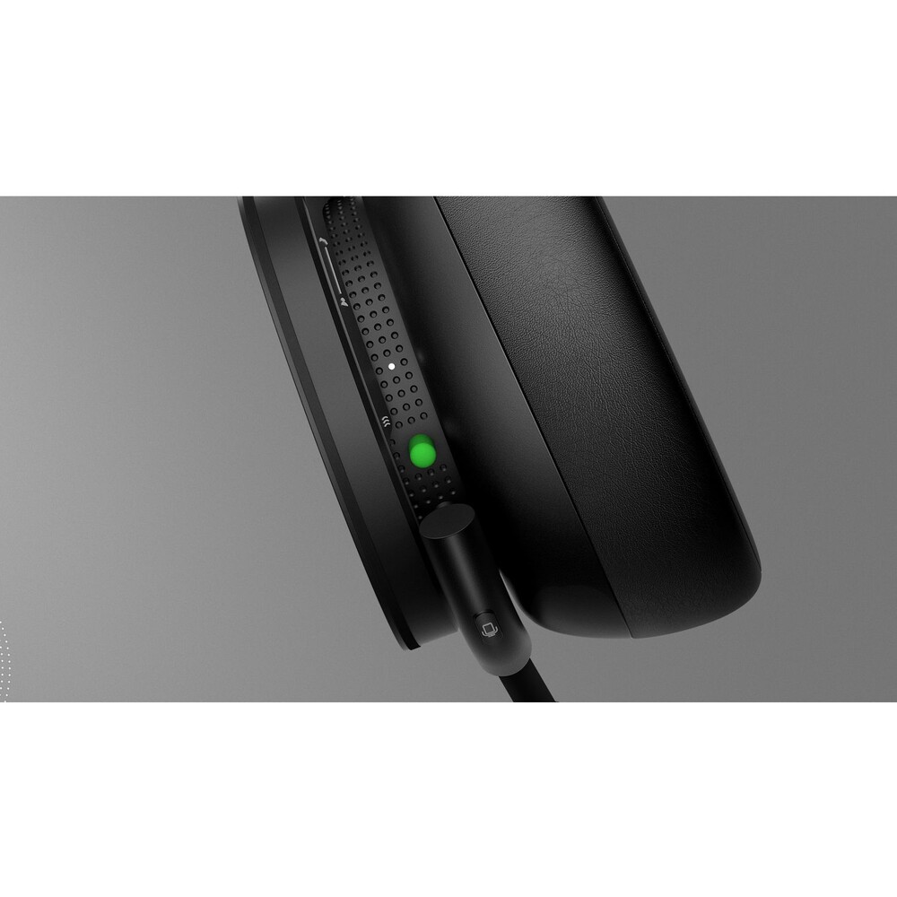 Xbox-bezdratova-sluchatka-s-mikrofonem-cerna