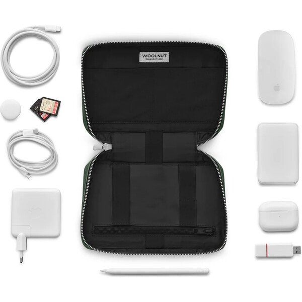 Woolnut-kozeny-Tech-Organizer-tmave-zeleny