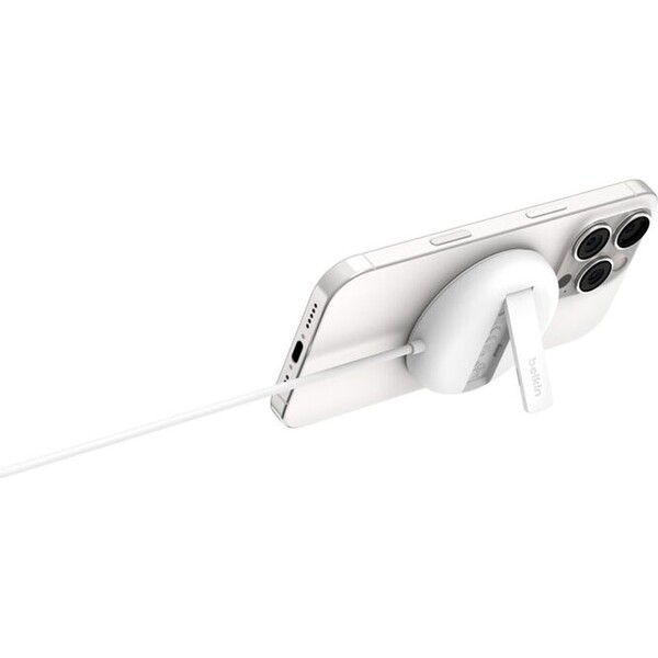 Belkin-BOOST-CHARGE-PRO-Qi2-15W-MagSafe-nabijeci-podlozka-bez-adapteru-bila