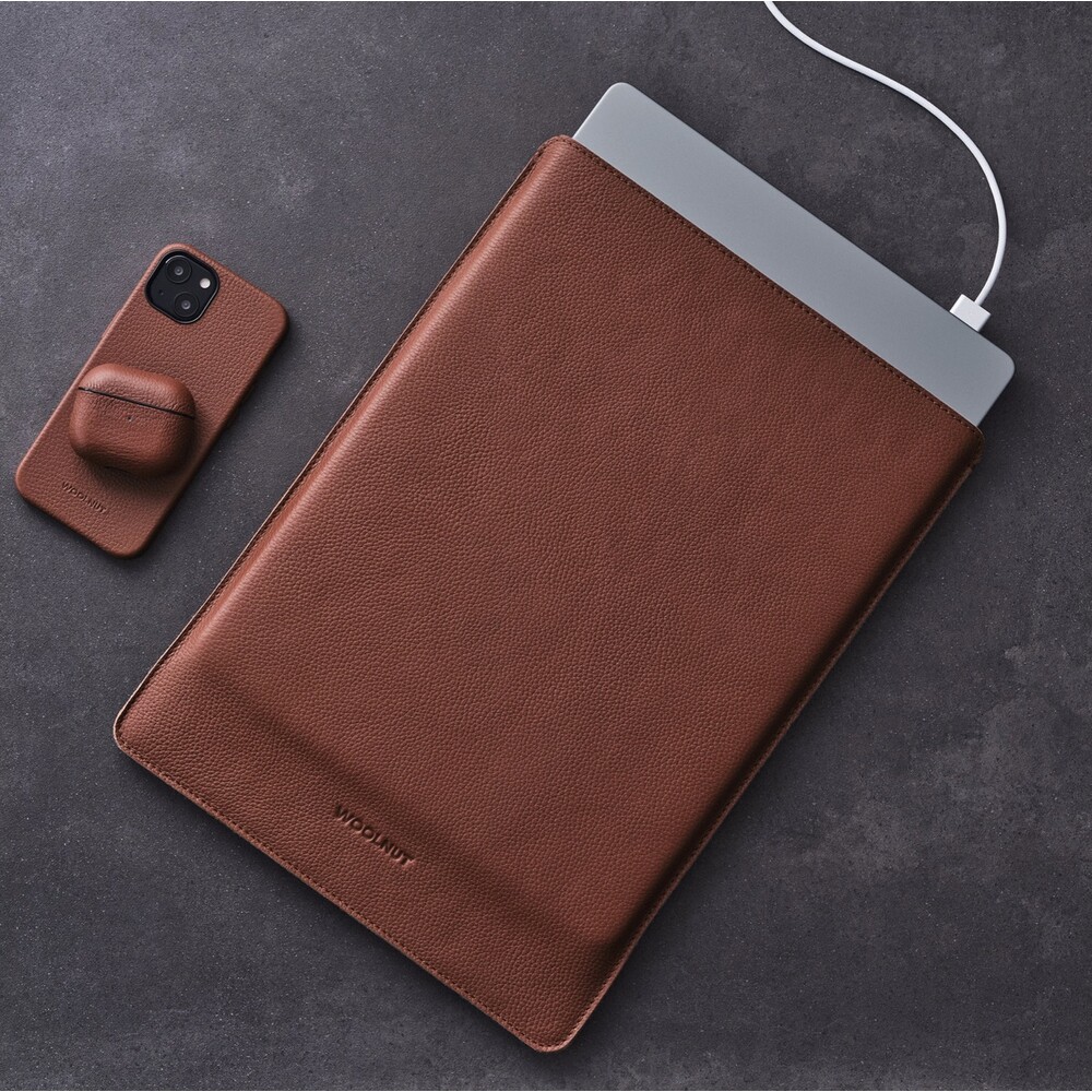 Woolnut-kozene-Sleeve-pouzdro-pro-15-MacBook-Air-hnede