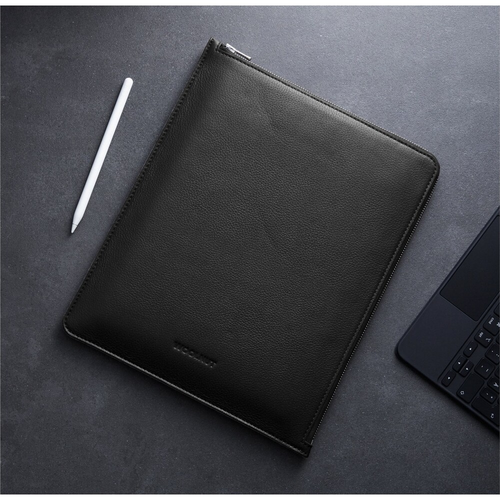 Woolnut-Leather-Folio-kozene-pouzdro-iPad-Pro-12-9-iPad-Pro-13-iPad-Air-13-cerne