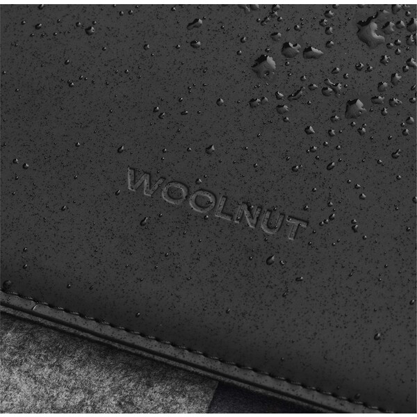 Woolnut-Matte-PU-Folio-pouzdro-MacBook-Pro-16-cerne