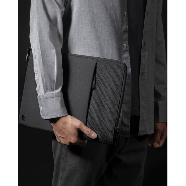 tomtoc-Voyage-Sleeve-16-cerne