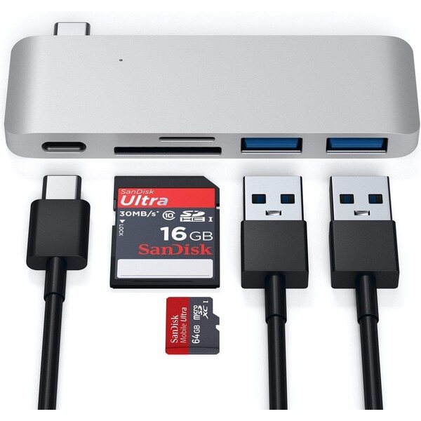 Satechi-Passthrough-USB-hub-pro-MacBook-stribrny