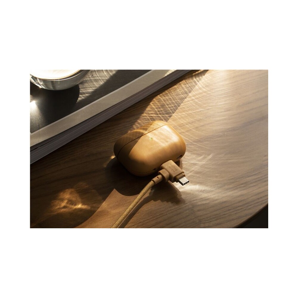 Native-Union-Re-Classic-pouzdro-AirPods-Pro-2-kraft