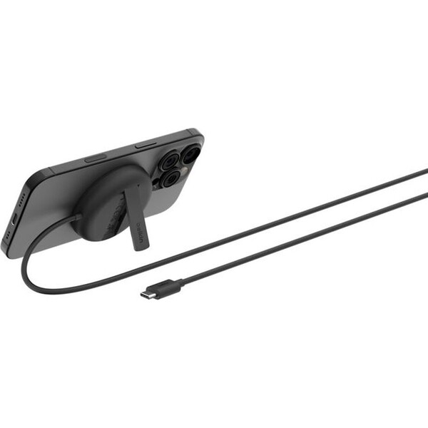 Belkin-BOOST-CHARGE-PRO-Qi2-15W-MagSafe-nabijeci-podlozka-bez-adapteru-cerna
