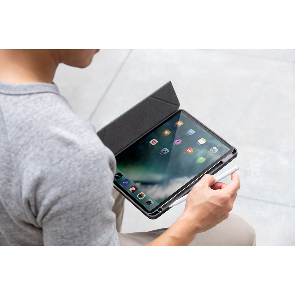 UNIQ-Moven-pouzdro-iPad-Air-11-2024-2026-ruzove
