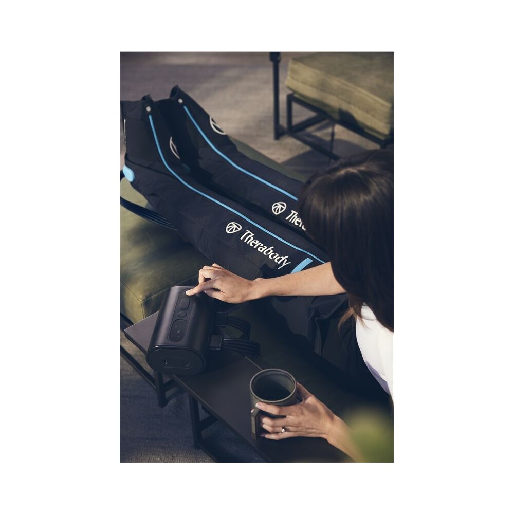 Therabody-RecoveryAir-JetBoots-kompresni-boty-Large