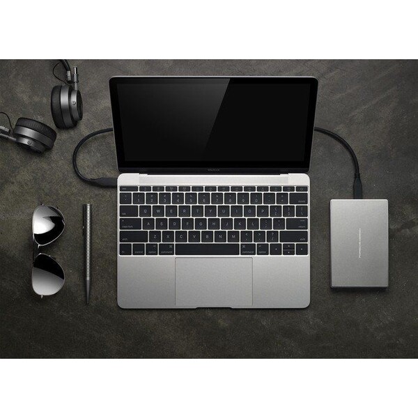 LaCie-Porsche-Design-Mobile-2TB-HDD-USB-3-0-typ-USB-C-stribrny