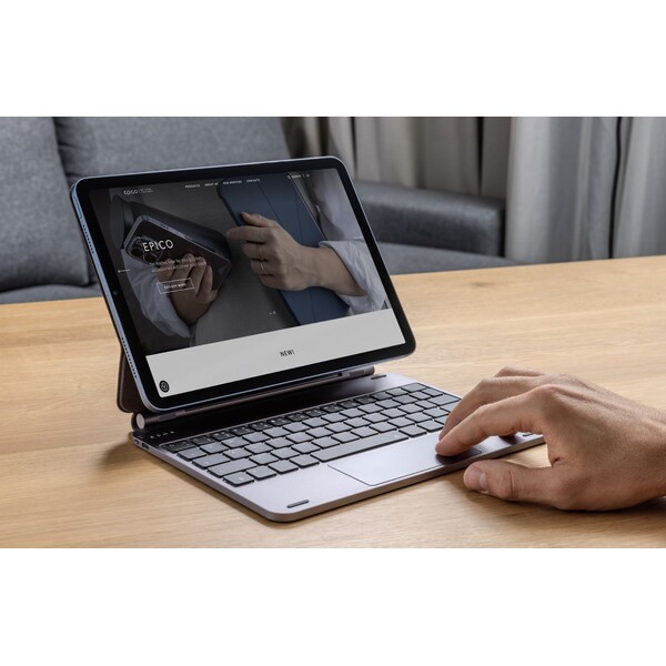 Epico-hlinikove-pouzdro-s-klavesnici-Apple-iPad-Pro-13-M4-qwerty-