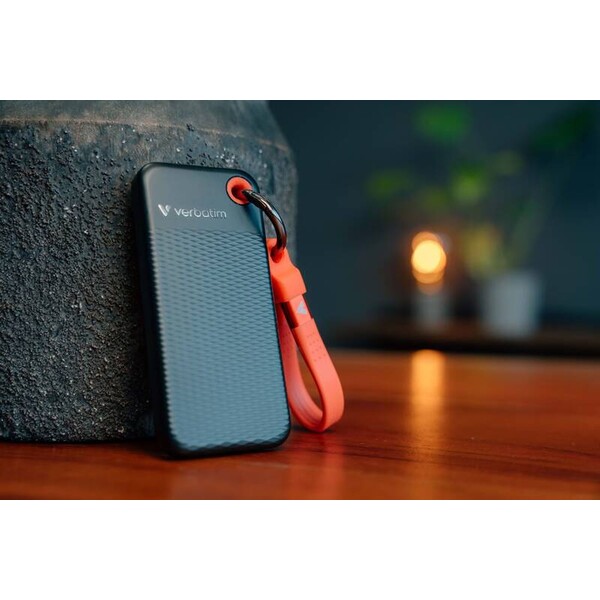 Verbatim-Pocket-SSD-1TB-USB-C-cerna-cervena