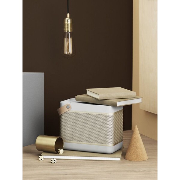 Beoplay-Beolit-15-bezdratovy-reproduktor-zlaty