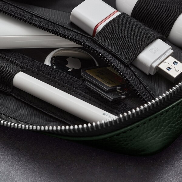 Woolnut-kozeny-Tech-Organizer-tmave-zeleny