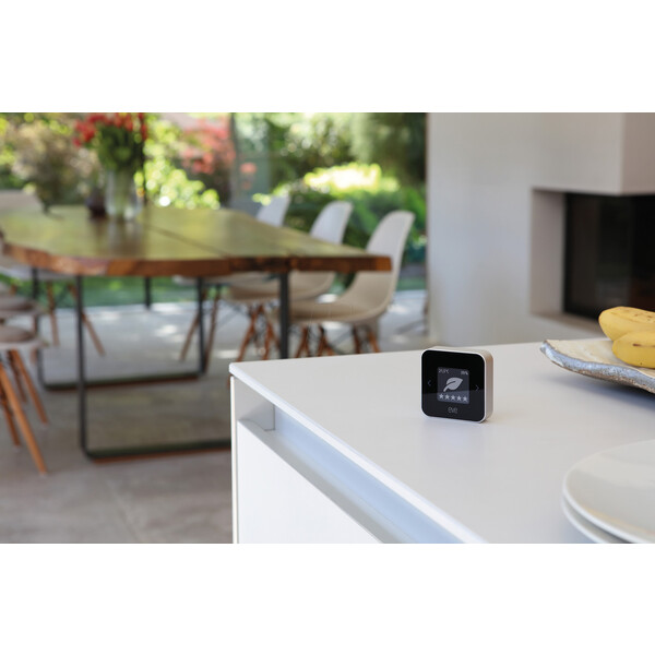 Eve-Room-vnitrni-monitor-kvality-ovzdusi-Apple-HomeKit-a-Thread-
