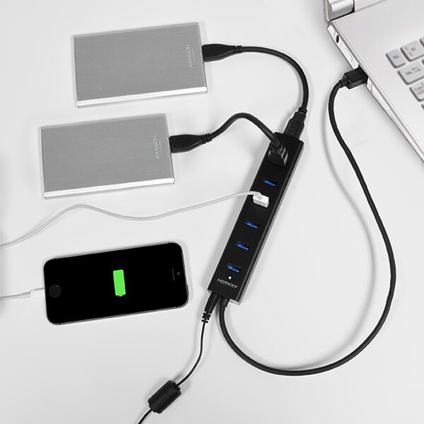 AXAGON-HUESA7BP-7x-USB3-0-ALU-CHARGING-hub-vc-AC-adapteru