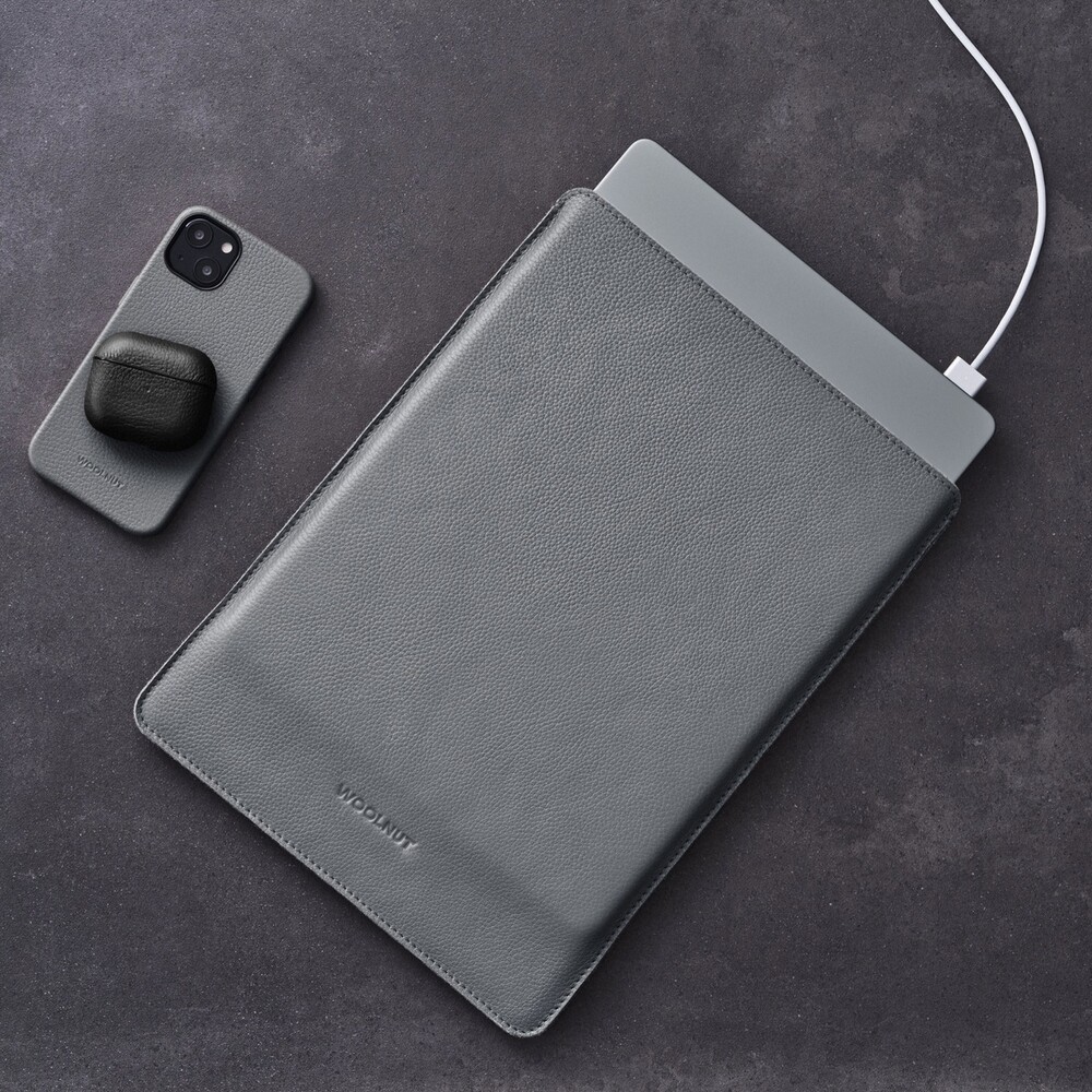Woolnut-kozene-Sleeve-pouzdro-pro-14-MacBook-Pro-sede
