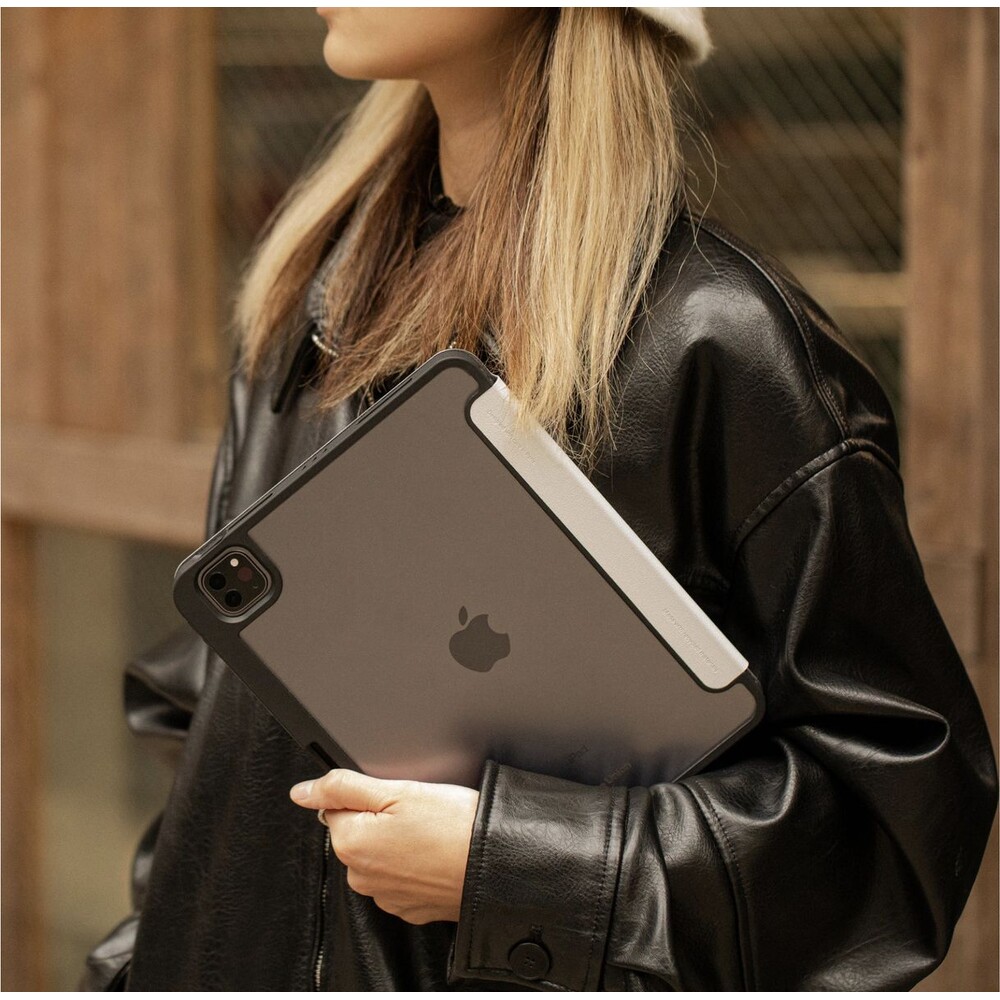 Native-Union-Active-Case-pouzdro-iPad-Pro-11-2025-sede