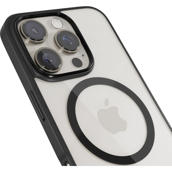 iWant-Hero-kryt-s-MagSafe-iPhone-16-Pro-Max-cerny