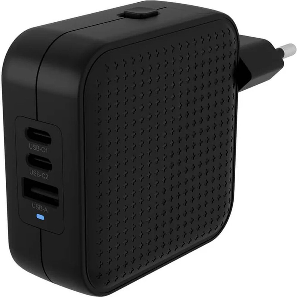Hyper-HyperJuice-70W-USB-C-GaN-nabijeci-adapter-2xUSB-C-1xUSB-A-cerny