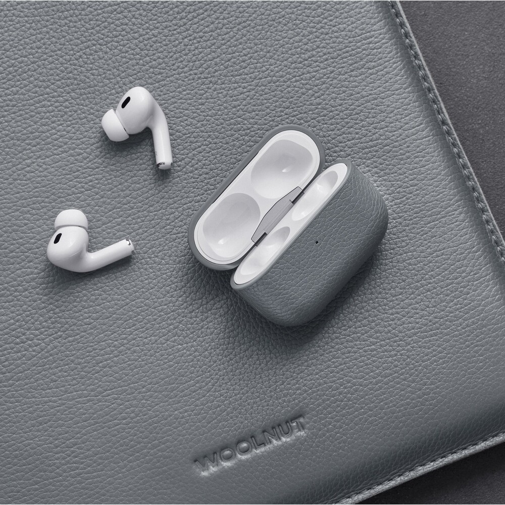 Woolnut-Leather-kozene-pouzdro-pro-AirPods-Pro-2-generace-sede