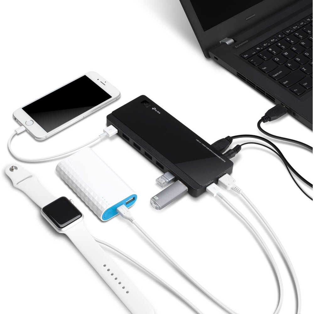 TP-Link-UH720-HUB-7v1-cerny