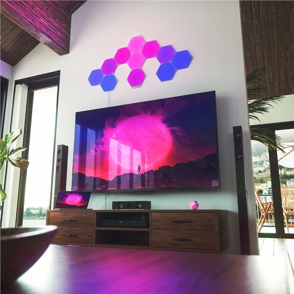 Nanoleaf-Shapes-Hexagons-Smarter-Kit-15-Panels