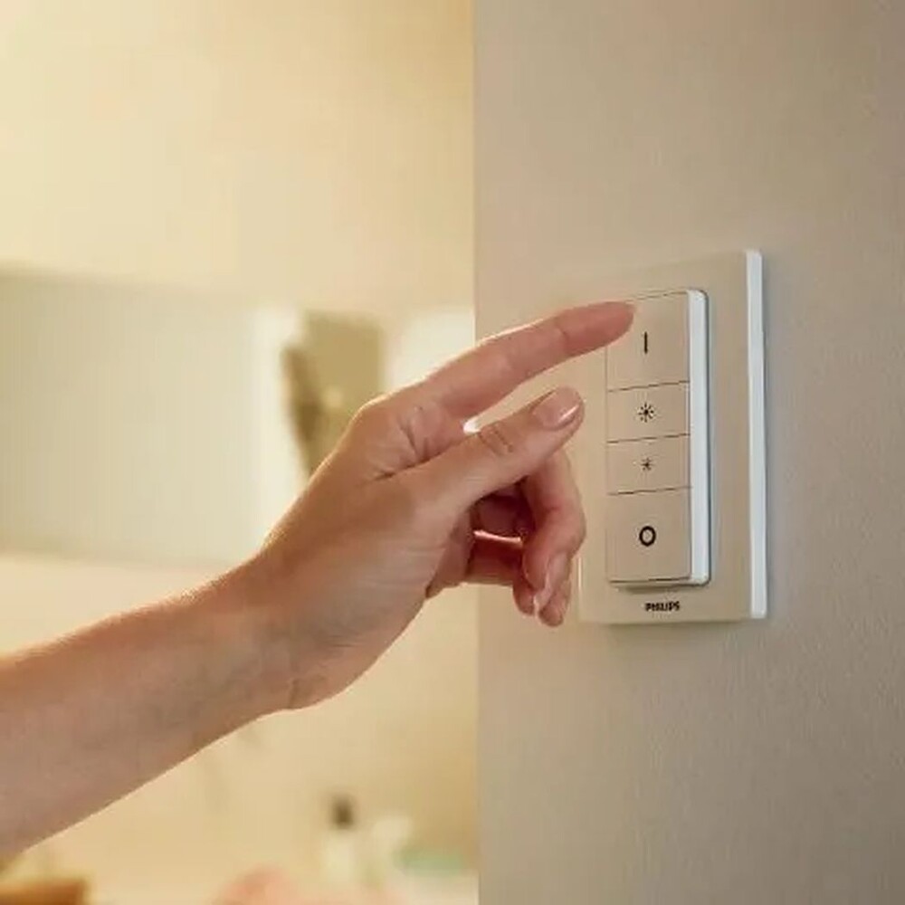 Philips-HUE-3ks-Adore-Bluetooth-bodove-LED-svitidlo-bile-Philips-HUE-ovladac