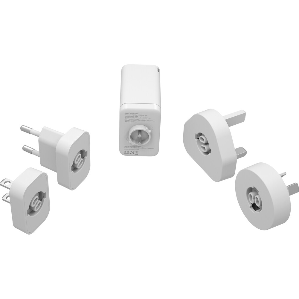 CubeNest-S3D1-PD-cestovni-adapter-65W-bily