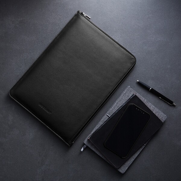 Woolnut-Leather-Folio-kozene-pouzdro-pro-MacBook-Air-13-MacBook-Pro-14-MacBook-Pro-13-cerne
