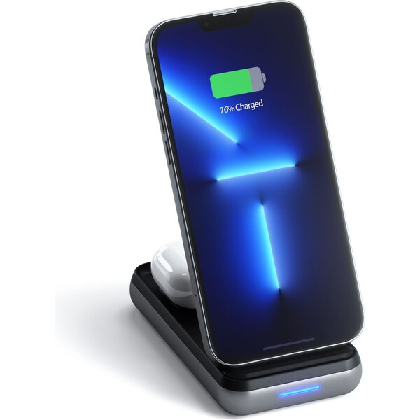 Satechi-Powerbanka-s-bezdratovou-nabijeckou-10-000-mAh-vesmirne-seda